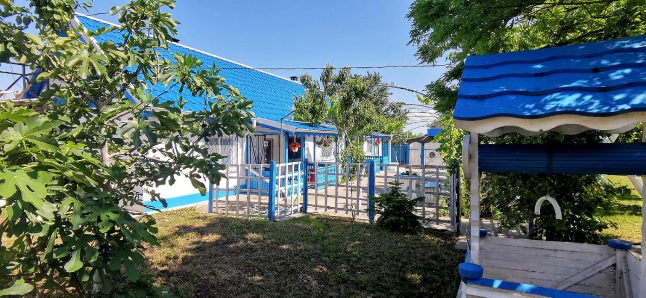 Sailors Guest House 茹里洛夫卡 外观 照片