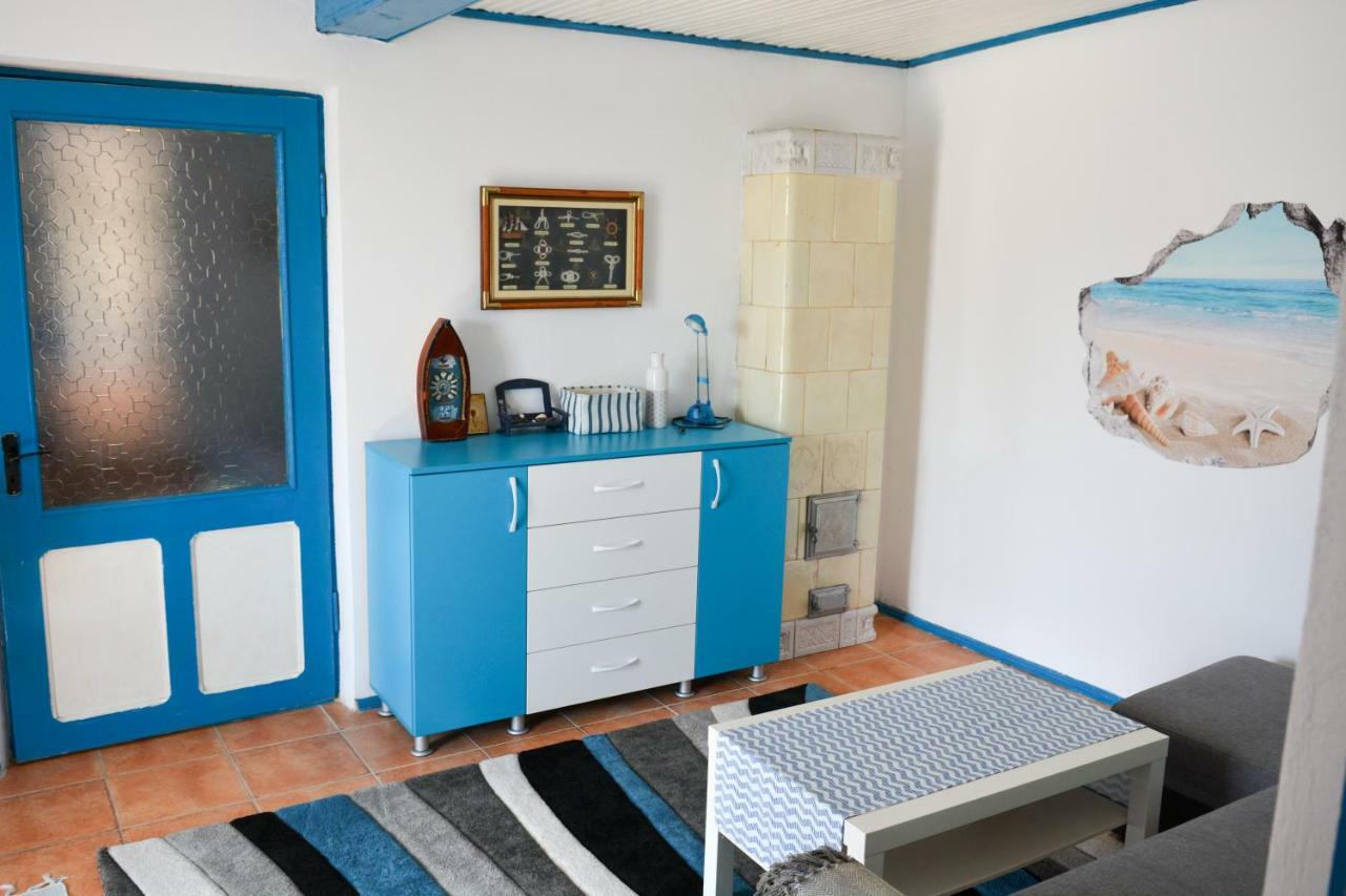 Sailors Guest House 茹里洛夫卡 外观 照片