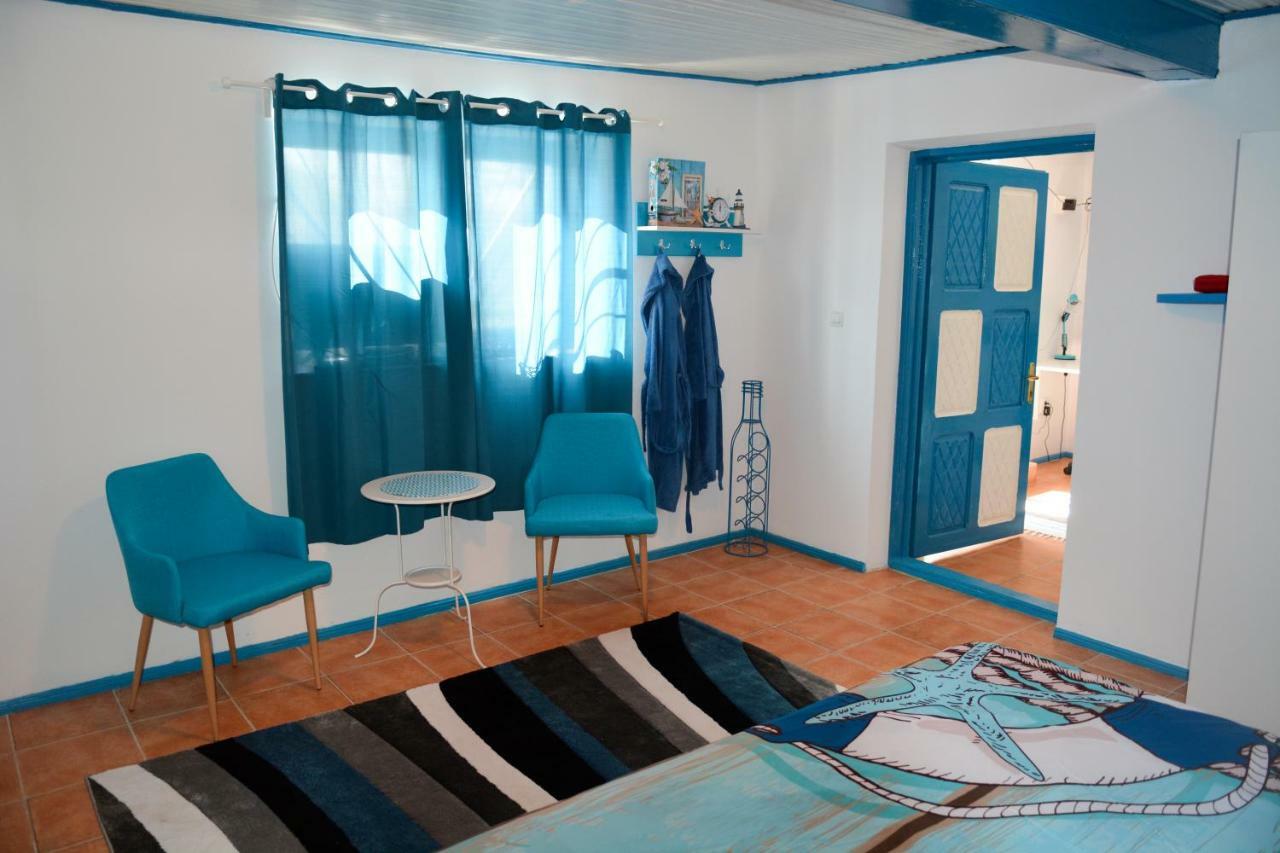 Sailors Guest House 茹里洛夫卡 外观 照片