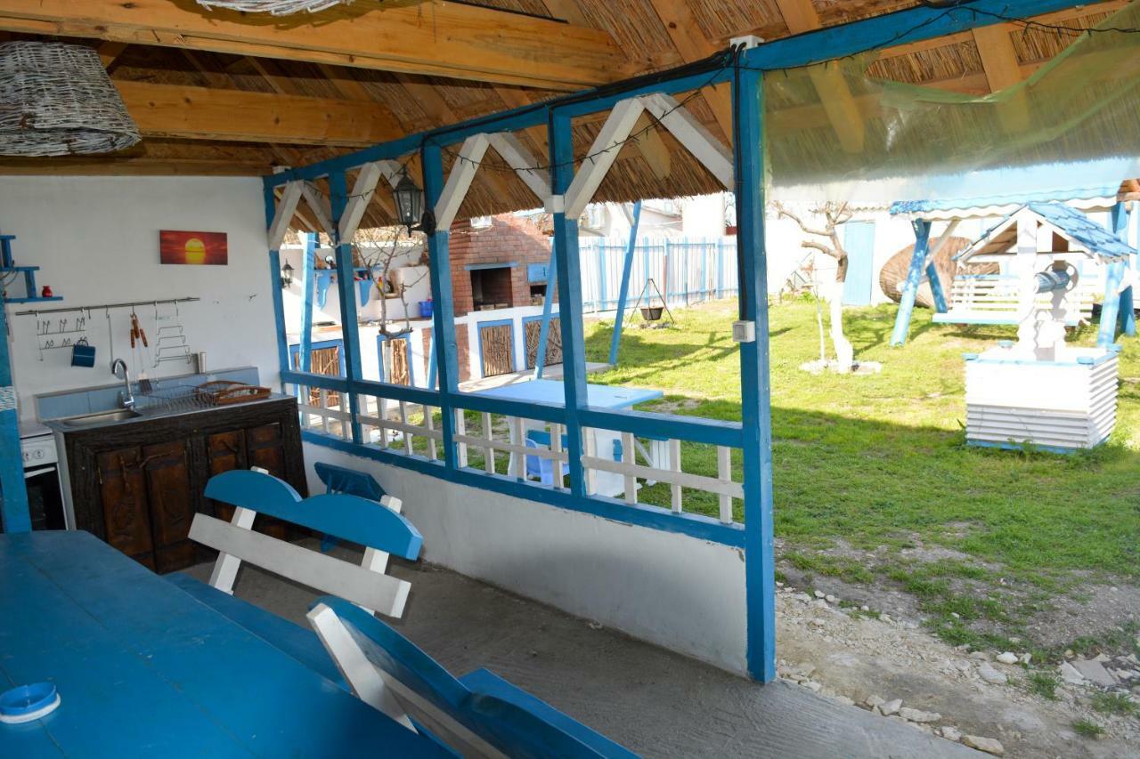 Sailors Guest House 茹里洛夫卡 外观 照片